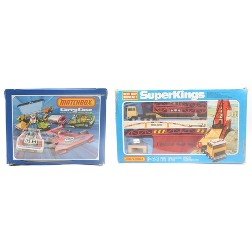 526 - A boxed Matchbox SuperKings K-44 Bridge Layer set and a Collector's Carry Case, with contents (2)