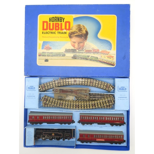 537 - Hornby Dublo - a boxed 00-gauge EDP13 2-6-4 Tank Passenger Train B.R. train set, T.P.O. Mail Van Set... 