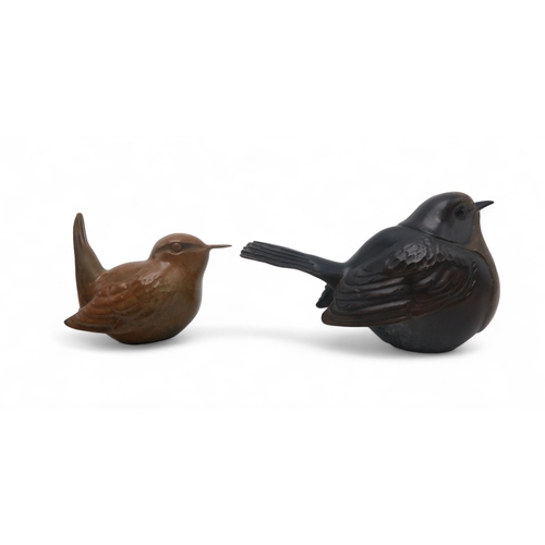 2265 - BILL PRICKETT (b.1965)Wren, a solid bronze casting, brown patination, 7cm long, together with a holl... 