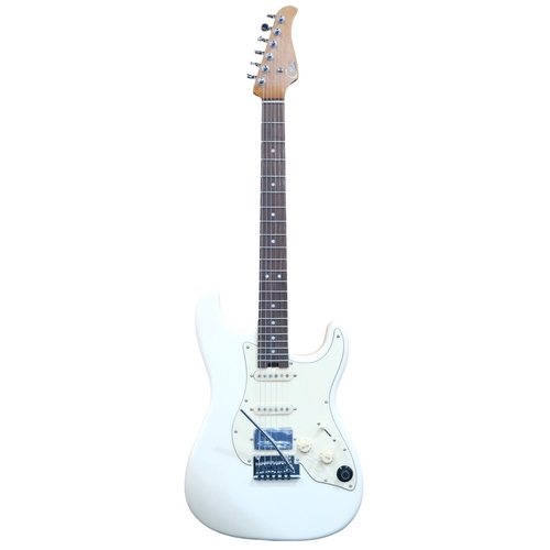 478 - Mooer Gtrs Electric Guitar, in off-white, with a 22 fret board, a whammy bar and a double cutaway bo... 