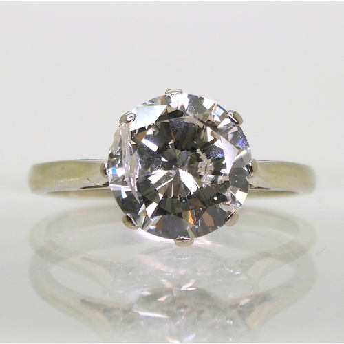 2800 - A SUBSTANTIAL DIAMOND RINGset with an estimated approx 2.60ct brilliant cut diamond, set into an 18c... 