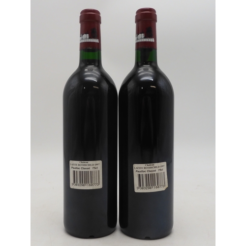 2697E - CHATEAU LAFITE ROTHSCHILD 1997 PAUILLACTwo bottles of Chateau Lafite Rothschild 1997 Pauillac 13%vol... 