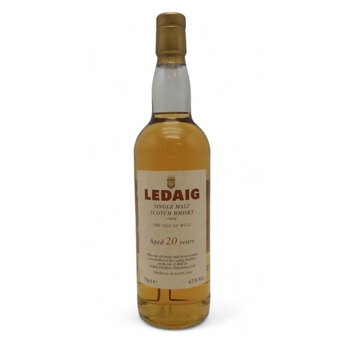 2698 - LEDAIG ISLE OF MULL AGED 20 YEARSLedaig rare old single malt scotch whisky aged 20 years 70cl e 43% ... 