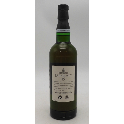 2699 - LAPHROAIG ISLAY AGED 15 YEARSIslay Single Malt Scotch Whisky aged 15 years 70cl 43% vol boxed... 