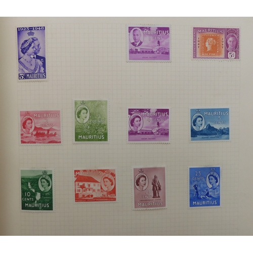 493 - COMMONWEALTH & GREAT BRITAIN STAMPSAn album of unused and used stamps mostly hinged with Aden 19... 