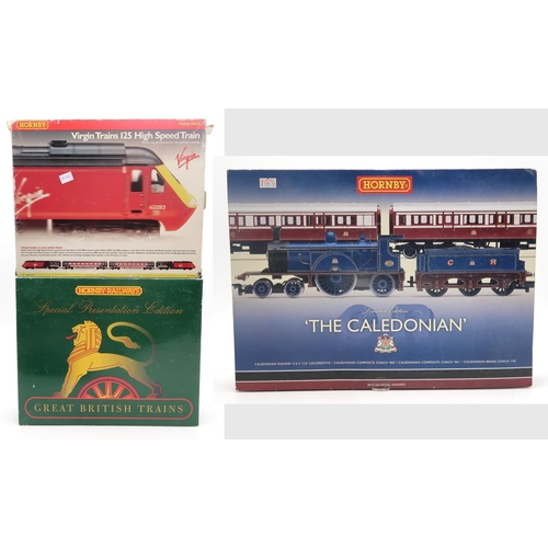 517 - A Hornby 00-gauge R2032 Special Presentation Edition 'The Midlothian' Train Pack, an R2045 Virgin Tr... 