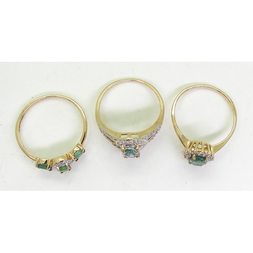 706 - Three 9ct gold gem set rings, emerald and diamond accent S, a 9ct aquamarine and clear gem ring, siz... 