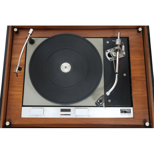 470 - THORENS TD 125 Record Player with an SME Precision II Pick Up Arm Model. 3009, within a model 2000 p... 