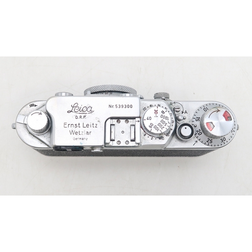 2648A - A LEICA IIIF RANGEFINDER CAMERACirca-1950, in chrome, serial no. 539300, fitted with a Leitz Elmar f... 