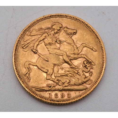 381B - VICTORIA (1837-1901) 1 SOVEREIGN 1893Obverse older crowned and veiled bust of Queen Victor... 