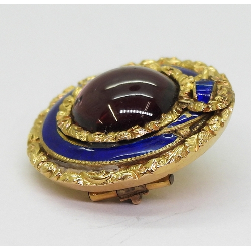 759 - A mourning brooch, made in bright yellow metal, with floral engraved and blue enamelled belt design ... 