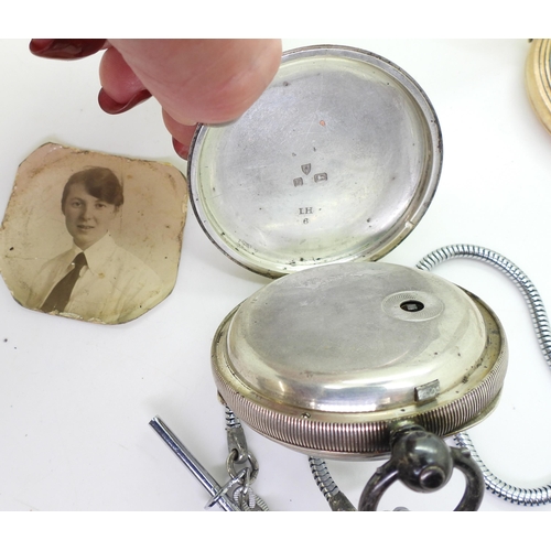 877 - A silver open face pocket watch the movement and dial both signed Edwin Flinn London, hallmarked Che... 