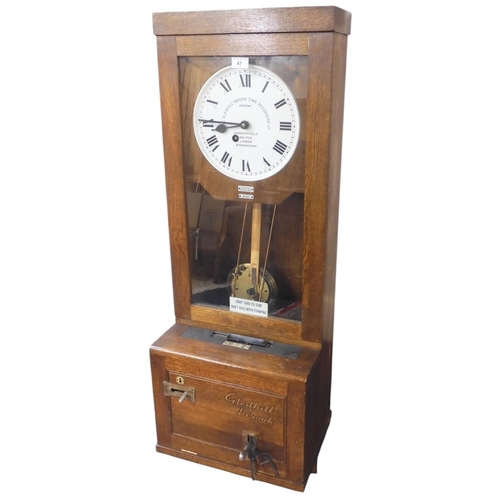 47 - An early to mid 20th century oak cased Gledhill Brook Time Recorders Ltd clocking in machine, 115cm ... 