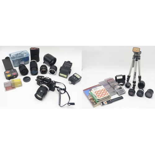 501 - Camera equipment, to include Hoya HMC Zoom & Macro 35-75mm 1:4 and Zoom 80-200mm 1:4 lenses, a T... 