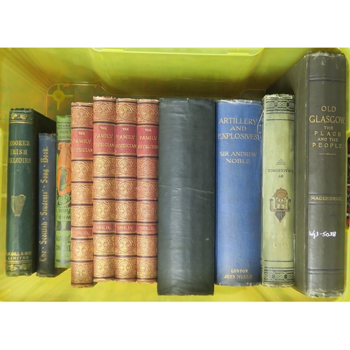 529 - A mixed selection of books, including titles on traditional Scottish and Irish music, art, medical, ... 