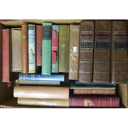 531 - An extensive and eclectic selection of books, to include Sir Dougles Haig's Despatches, a portfolio ... 