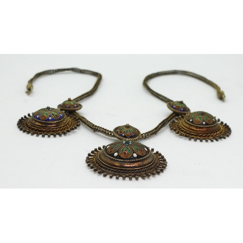 2703 - A SCANDINAVIAN TRADITIONAL NECKLACEmade in gilded white metal (stamped 830) decorated with cloisonne... 