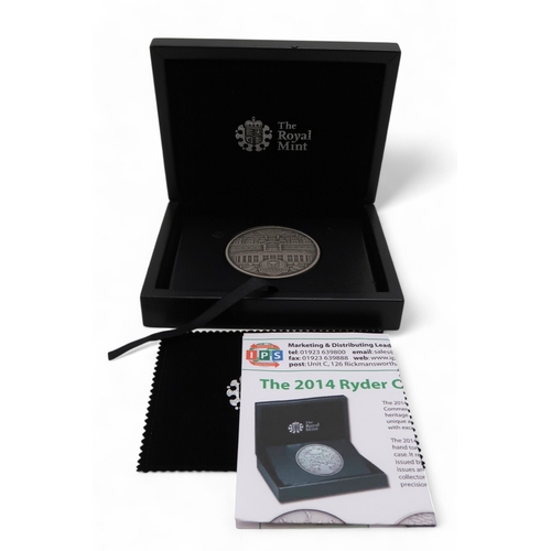 444 - The Royal Mint Masterpiece Collection Ryder Cup 2014 Medallion 250 grams 80mm Ø cased