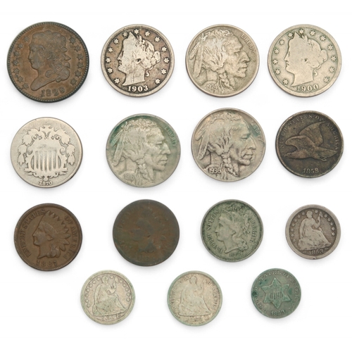 455 - United States Federal republic (1776-date)A lot comprising Morgan Dollars various dates together wit... 