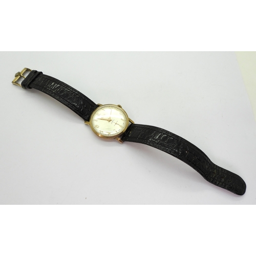 736 - A 9ct gold cased gents Roamer watch hallmarked Birmingham 1963, diameter 3.2cm, weight approx 11.2gm... 