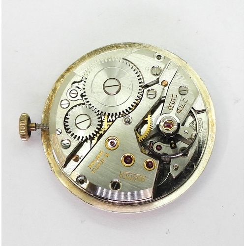 736 - A 9ct gold cased gents Roamer watch hallmarked Birmingham 1963, diameter 3.2cm, weight approx 11.2gm... 