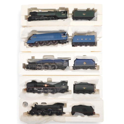 527 - Hornby 00-gauge R2448 BR 4-6-2 Princess Royal Class 'Lady Patricia' Weathered, R2339 LNER 4-6-2 Clas... 