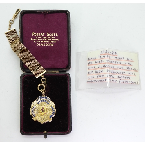 581 - A 9ct gold and enamel Scottish Amateur Boxing Association medal by J. McMenamin, Birmingham, 1924, e... 