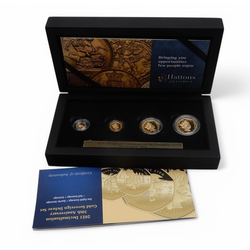 352A - Elizabeth II (1952-2022) 2021 Decimalisation 50th Anniversary Gold Sovereign Deluxe Set 1 ... 