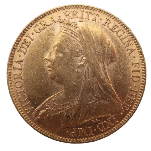 490A - Victoria (1837-1901) 1 Sovereign 1899ObverseOlder crowned and veiled bust ('Old Head') of ... 