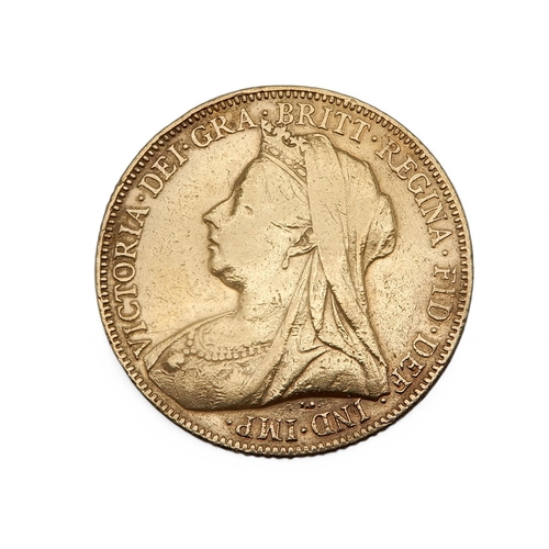 499 - VICTORIA (1837-1901) 1 SOVEREIGN 1901ObverseOlder crowned and veiled bust ('Old Head') of Queen Vict... 