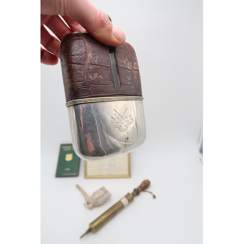 617 - Mixed sporting collectables, to include hipflask with hallmarked silver cap, with golfing presentati... 