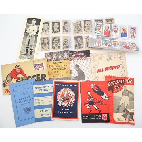 616 - Sporting ephemera, to include a Summer 1908 Scottish Athletic Guide, various 1930s/40s football guid... 