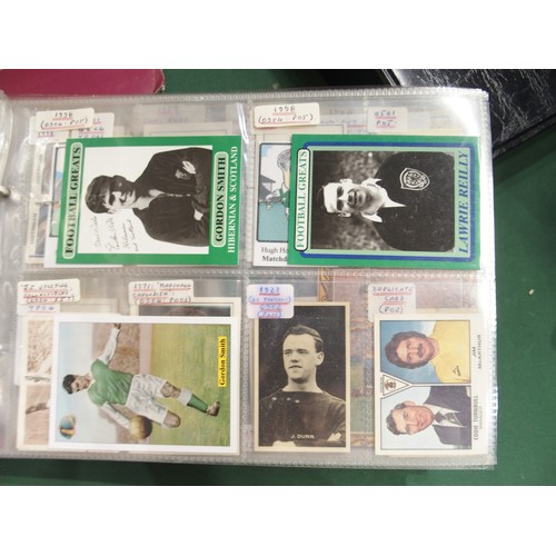 592 - Early-20th century football cigarette/collectors' cards, comprising the 