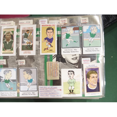 592 - Early-20th century football cigarette/collectors' cards, comprising the 