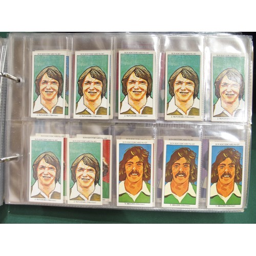 592 - Early-20th century football cigarette/collectors' cards, comprising the 