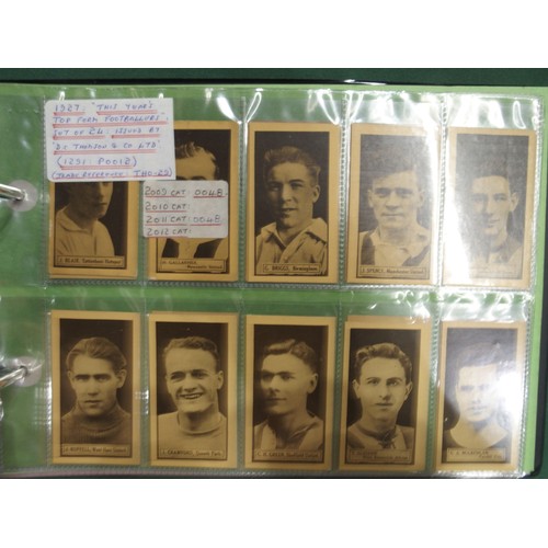 592 - Early-20th century football cigarette/collectors' cards, comprising the 