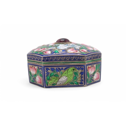 2353 - AN INDIAN MUGHAL SILVER AND ENAMEL PAN BOXLucknow, 19th century, of canted form, decorated with bird... 