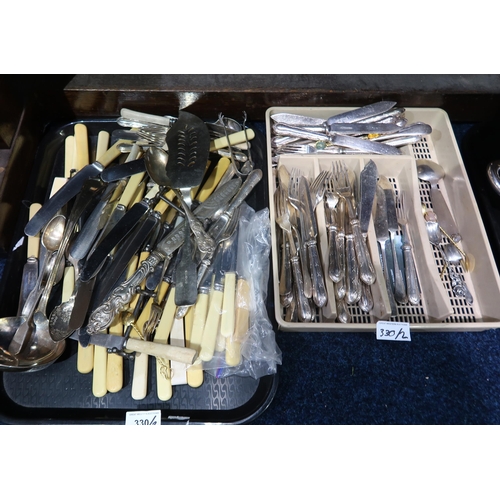 330 - A collection of loose EPNS cutlery, fish severs, ladles etc