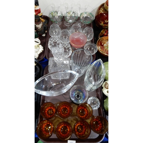 176 - Assorted glassware including three Seyfried Munchen hand painted champagne cocktail glasses, cut amb... 