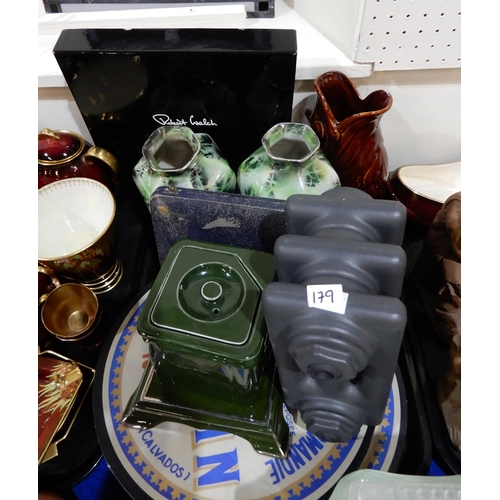 179 - Two Thermos ice buckets, a cream bakelite telephone, two Art Deco glass ands chrome dishes, boxed Ro... 