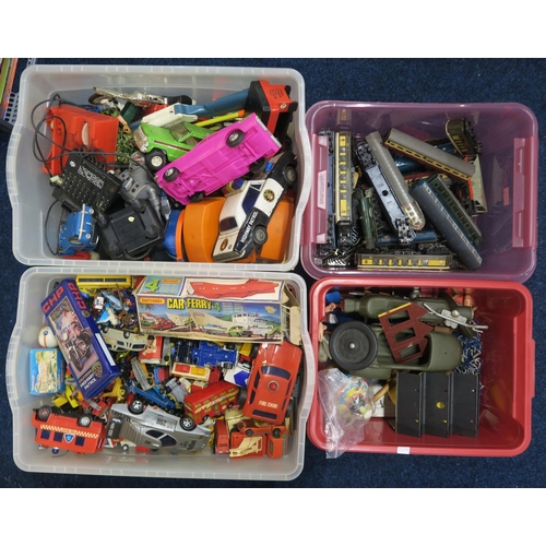 460 - Assorted vintage toys, including two 1964-dated Hasbro Action Man figures, models vehicles to includ... 