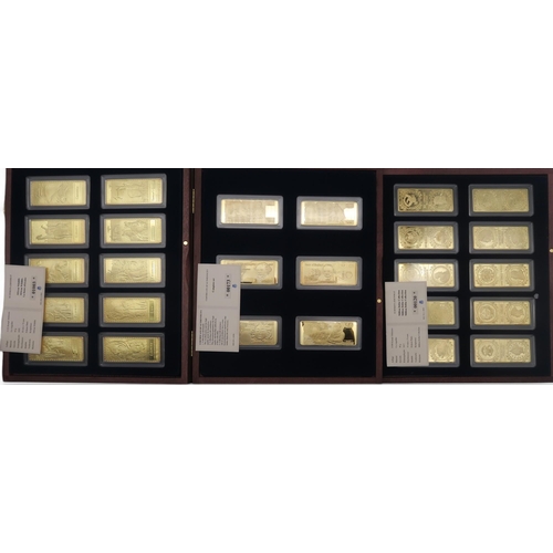 362 - A lot comprising the Windsor mint golden bars: Gold plated African Wildlife edition of 10 bars, in w... 