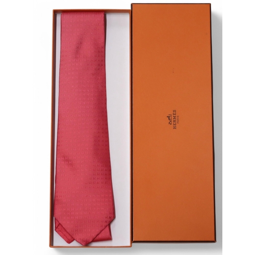 6112 - A Hermes pink silk tie, boxed