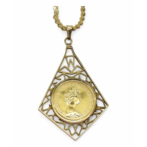 768 - A 1976 gold full sovereign in a 9ct gold pendant mount, on a 75cm 9ct gold 'S' chain, weight 28.5gms