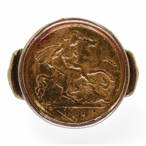 775 - A 1911 gold half sovereign in a 9ct gold ring mount, size approx P, weight 14.5gms