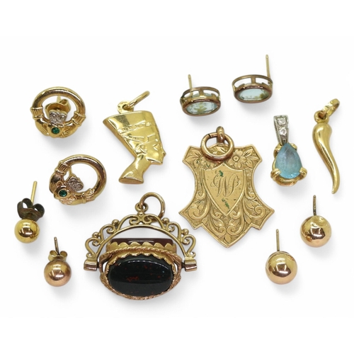 799 - An 18ct gold pendant set with gems weight 1.8gms, a collection of 9ct and yellow metal items to incl... 