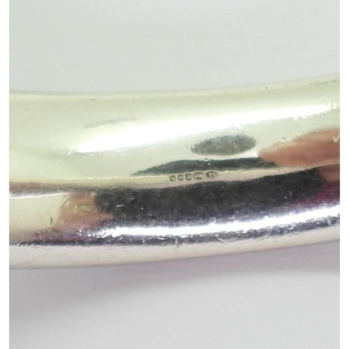 859 - A heavy silver Links of London statement bangle weight 80.4gms, inner diameter 6.5cm, together with ... 