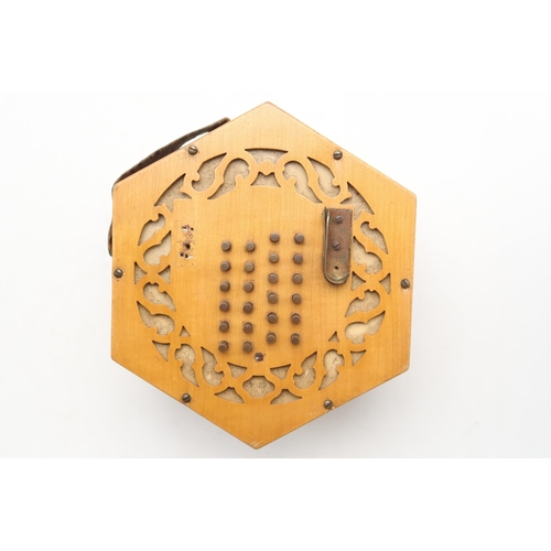 391B - C. WHEATSTONE. forty-eight button concertina, serial no. 4284, with fretted ends, 4 leather bellows ... 