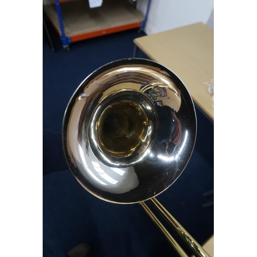 394A - A Holton Elkhorn USA Super collegiate Trombone, no. 277215, c. 1955, with a two tone bell and a new ... 