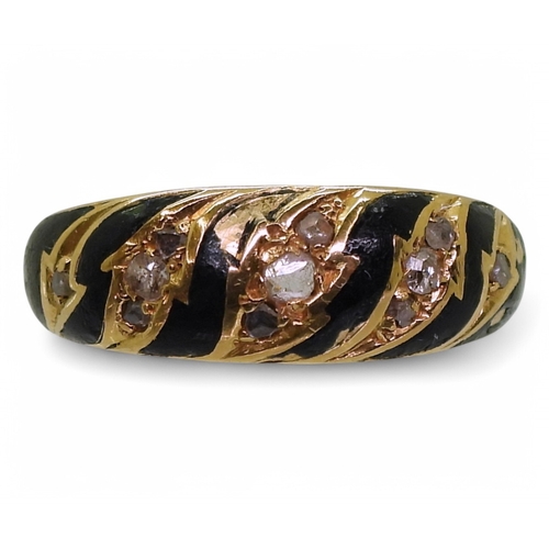 2740 - A MOURNING RINGmade in 18ct gold with full Birmingham hallmark for 1883, with rose and old cut diamo... 